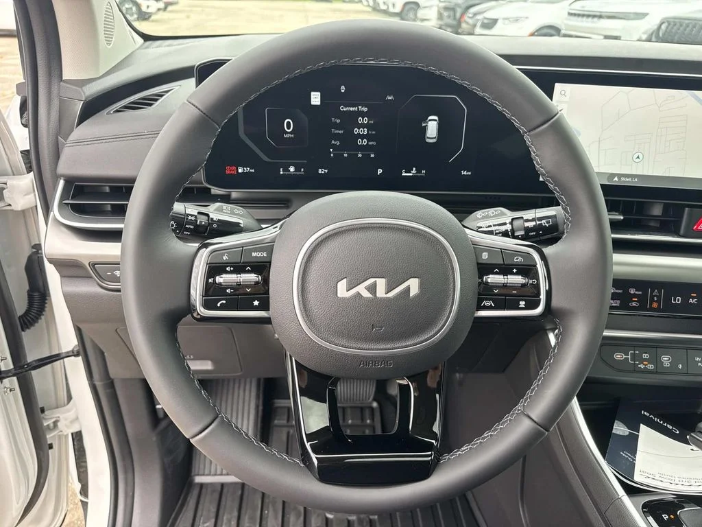 New 2026 Snow White Pearl Kia SX image 10