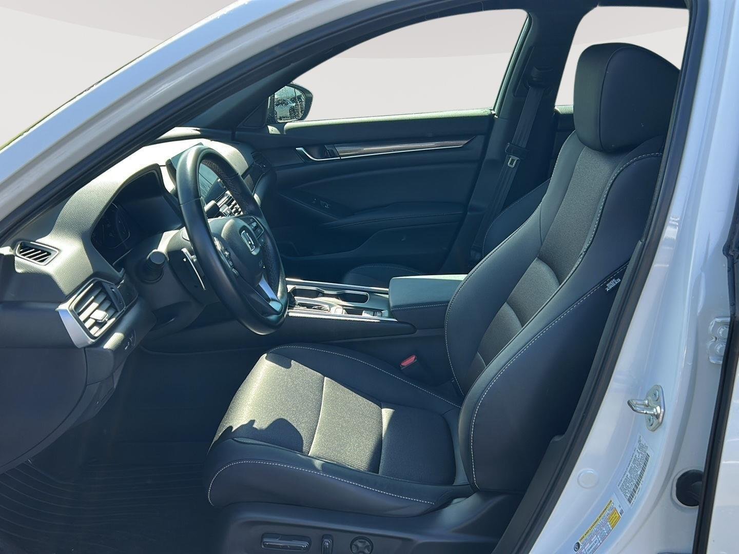 Certified Used 2020 Platinum White Pearl Honda Sport image 15