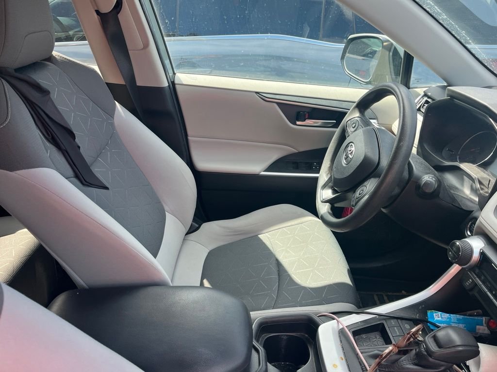 Used 2021 Lunar Toyota XLE image 4