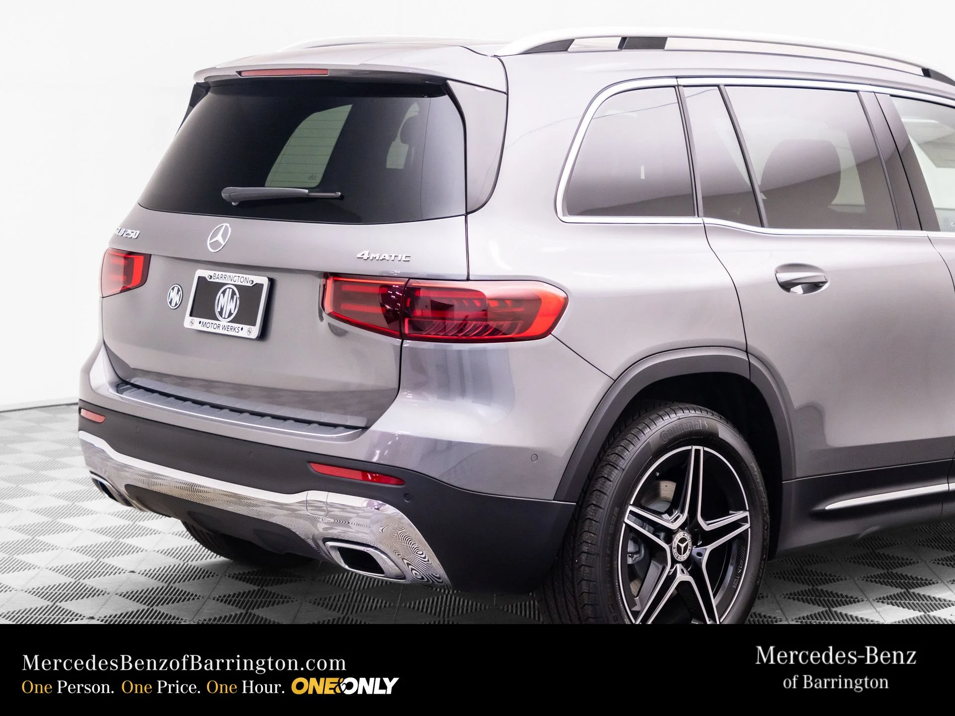 New 2026 Gray Mercedes-Benz GLB 250 image 33
