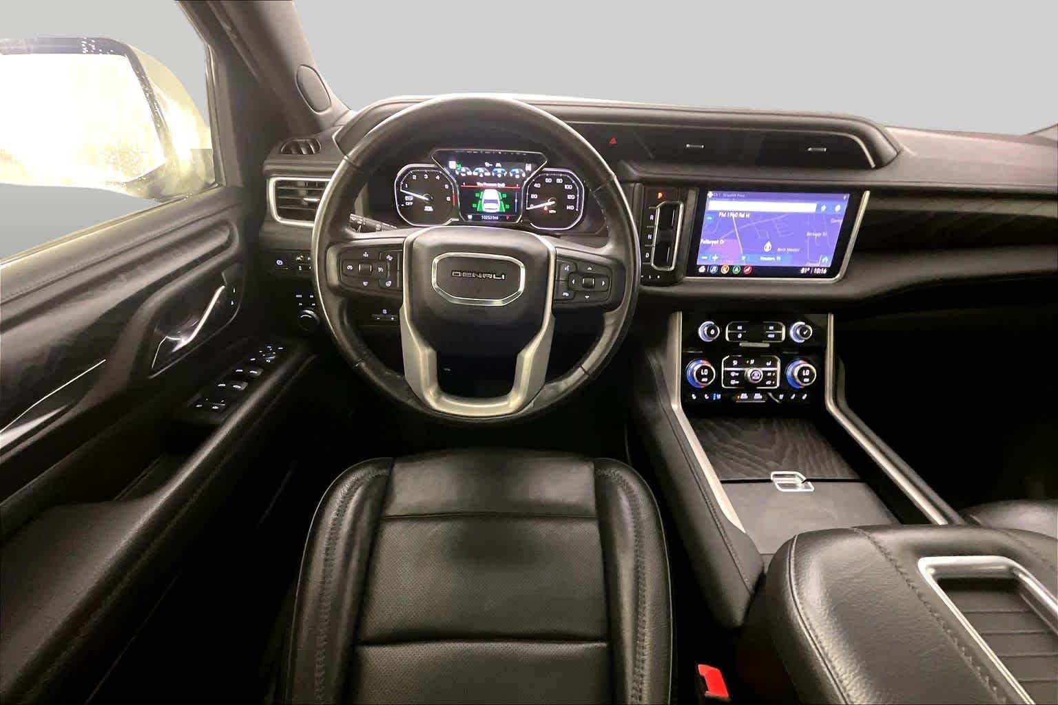 Used 2021 WHITE FROST TRICOAT GMC Denali image 6