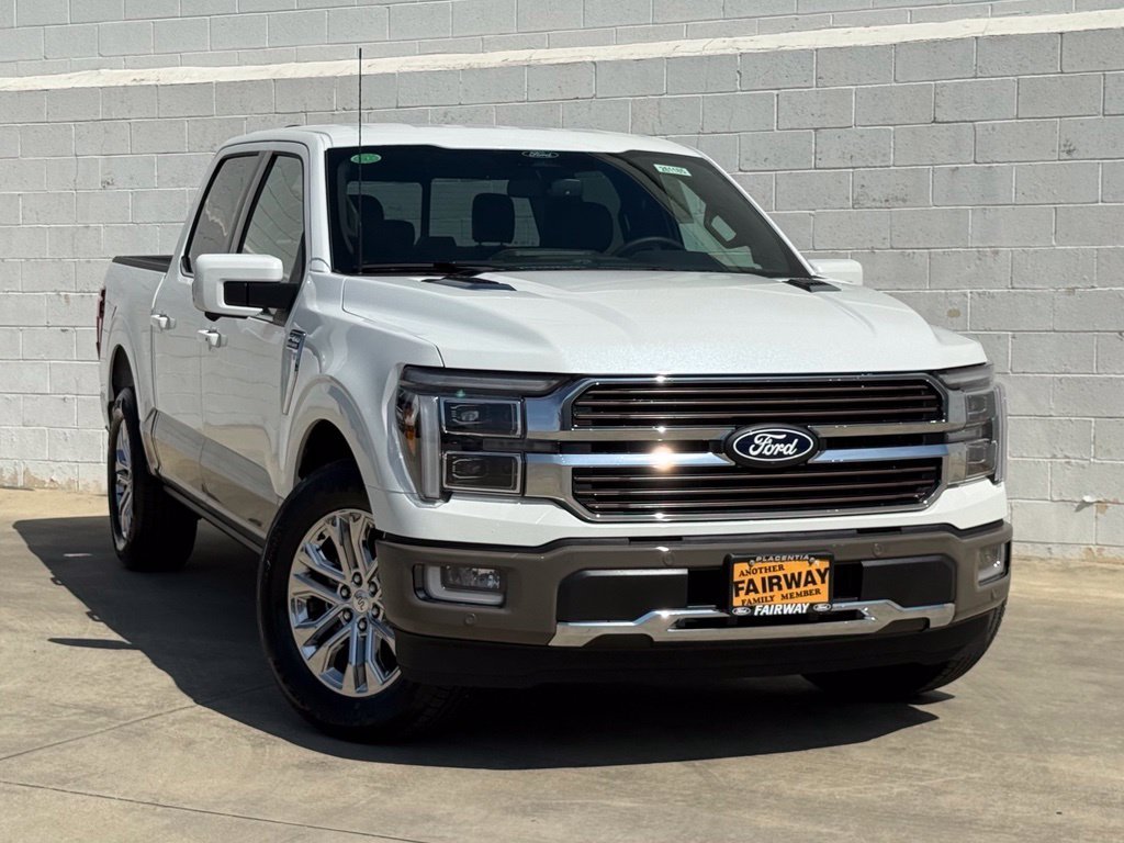 New 2026 Star White Metallic Tri-Coat Ford King Ranch® image 2