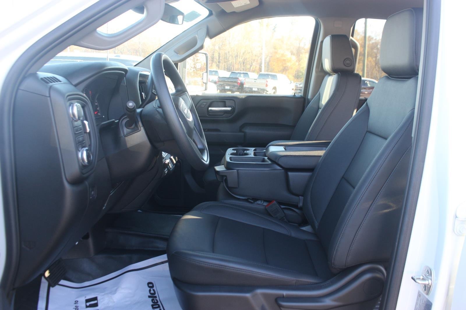2025 GMC Sierra 2500HD Pro - Photo 13