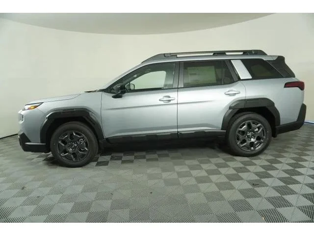 New 2026 ICE SILVER METALLIC Subaru Premium image 4