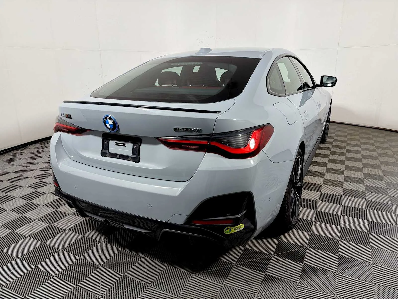 2024 BMW i4 40 - Photo 6