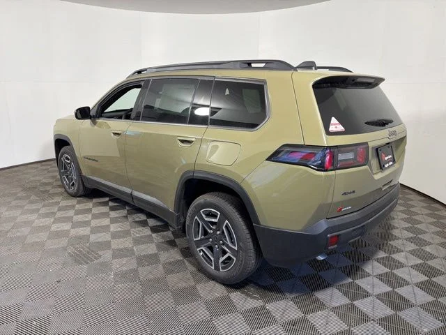 New 2026  Jeep Laredo image 4