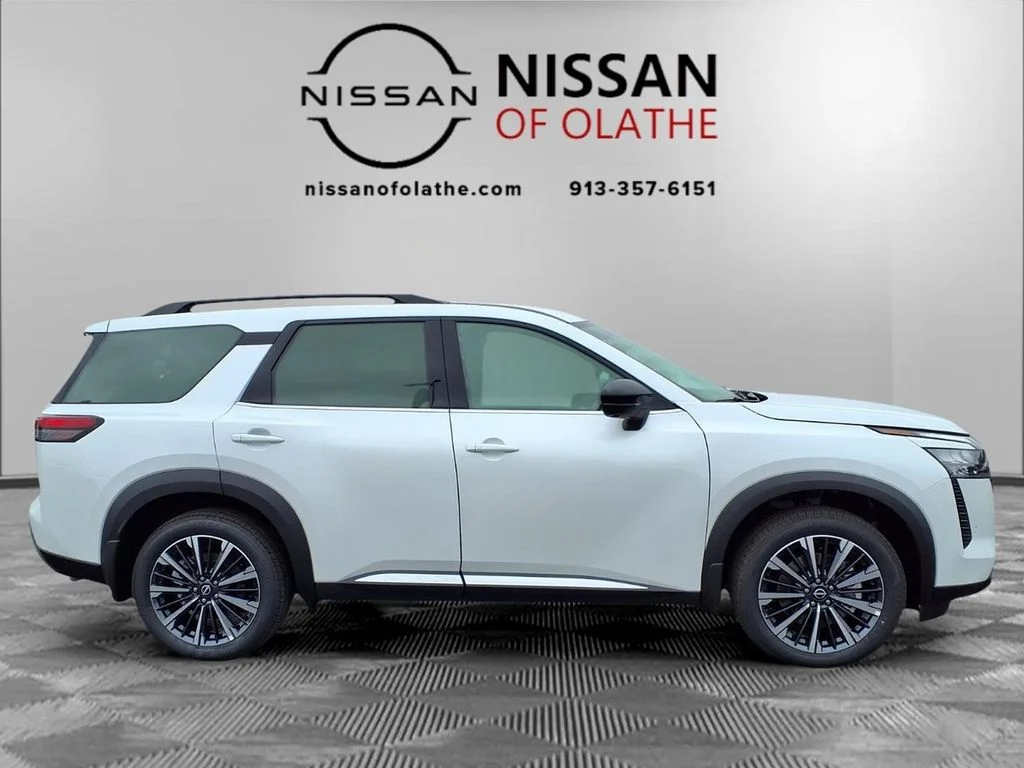 New 2026 Everest White Pearl TriCoat Nissan Platinum image 29
