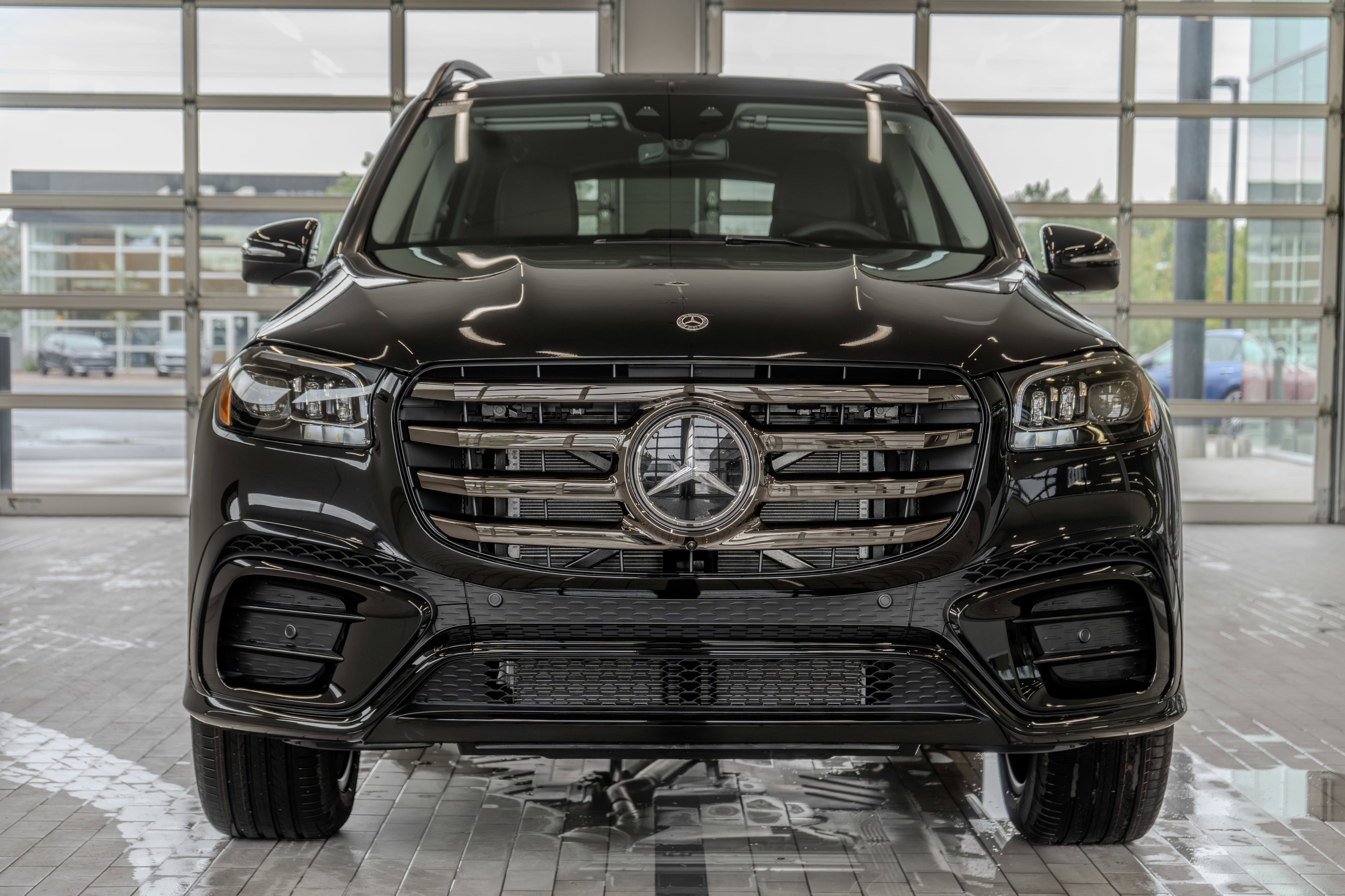 New 2026 Obsidian Black Metallic Mercedes-Benz GLS 450 image 46