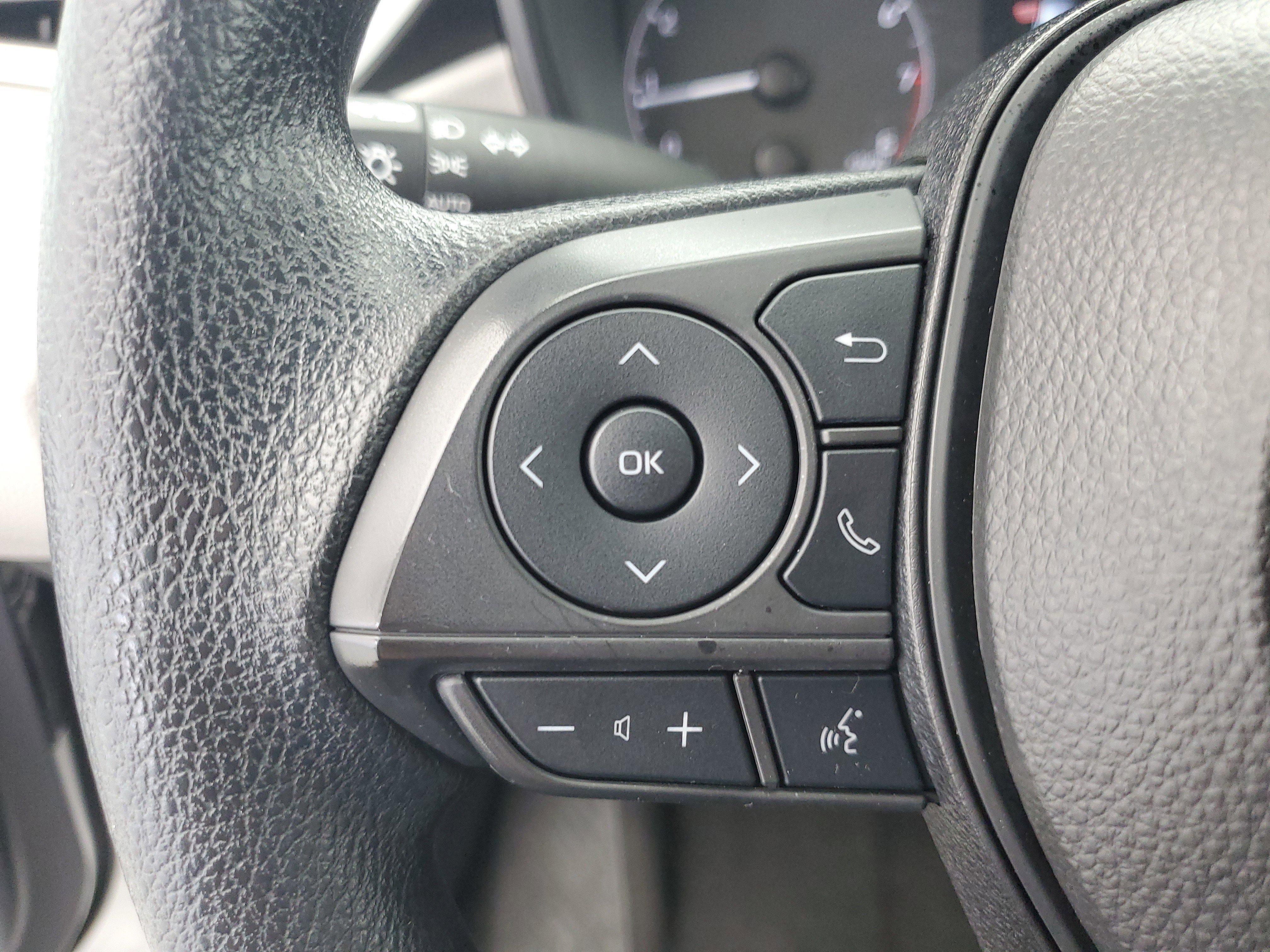 Used 2024 Classic Silver Metallic Toyota LE image 23