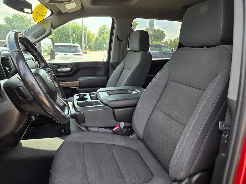 Used 2020 Red Chevrolet LT image 21