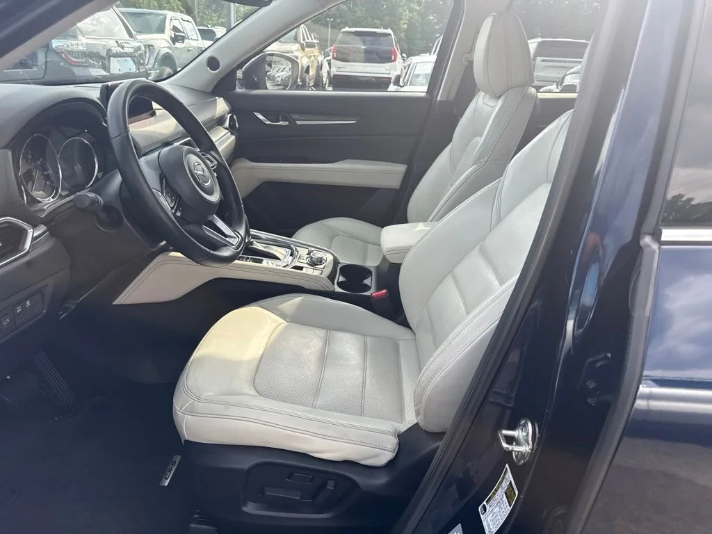 Used 2017 Blue Mazda Grand Touring image 4