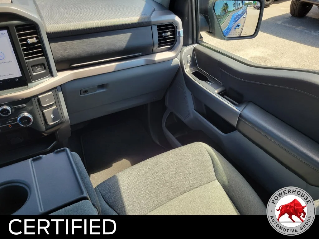 Used 2025 Blue Ford XLT image 21