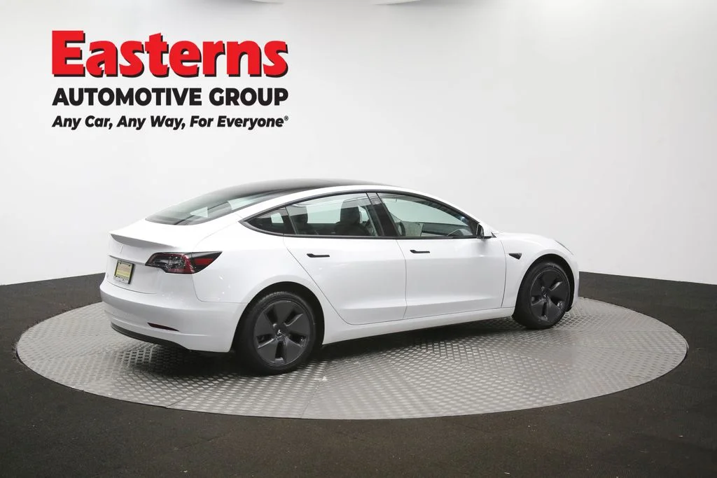 Used 2023 White Tesla Base image 37