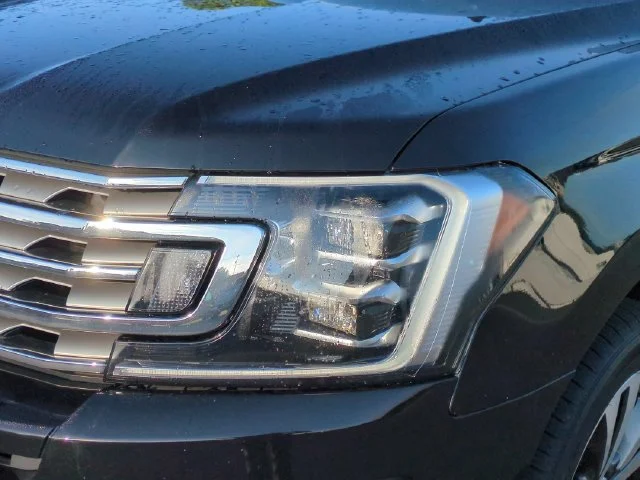 Used 2020 Black Ford Limited image 9