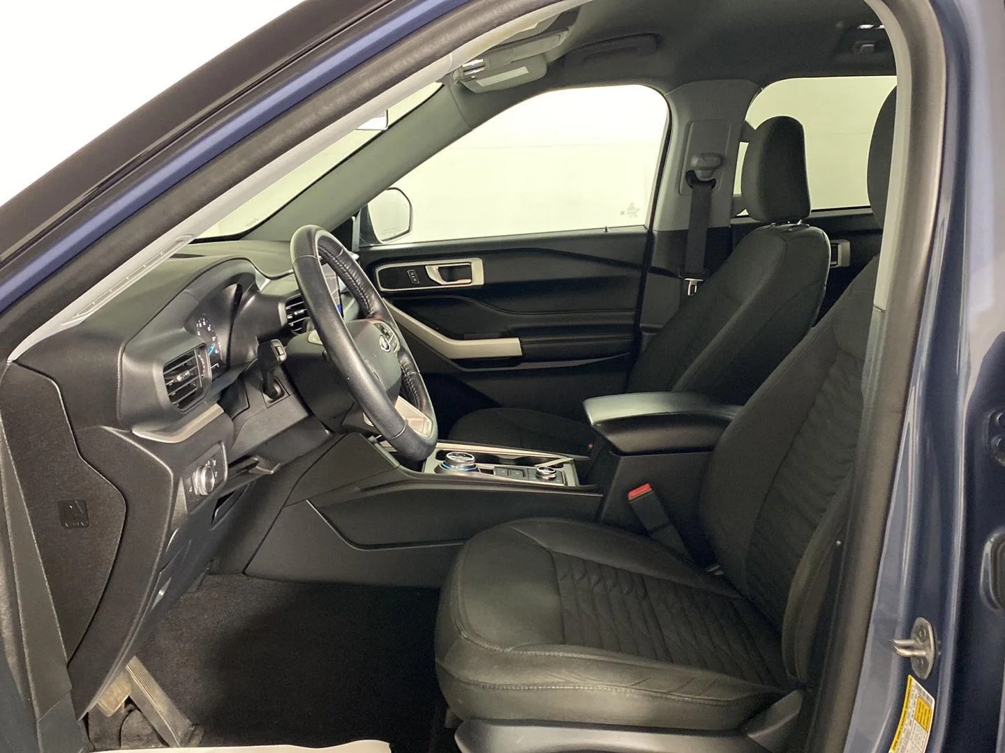 Used 2021 Infinite Blue Metallic Tinted Clearcoat Ford XLT image 15