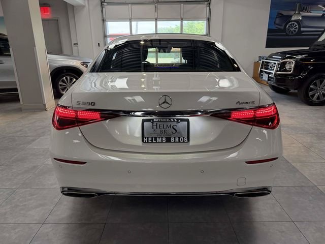 Certified Used 2023  Mercedes-Benz S 580 image 5
