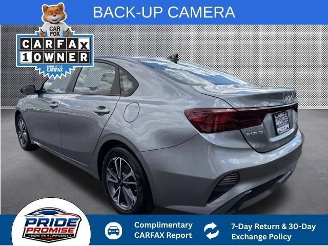 Used 2023 Gray Kia LXS image 4