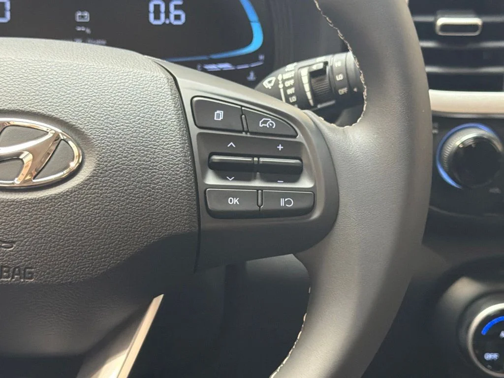 New 2026 Onyx Black Hyundai SEL image 20