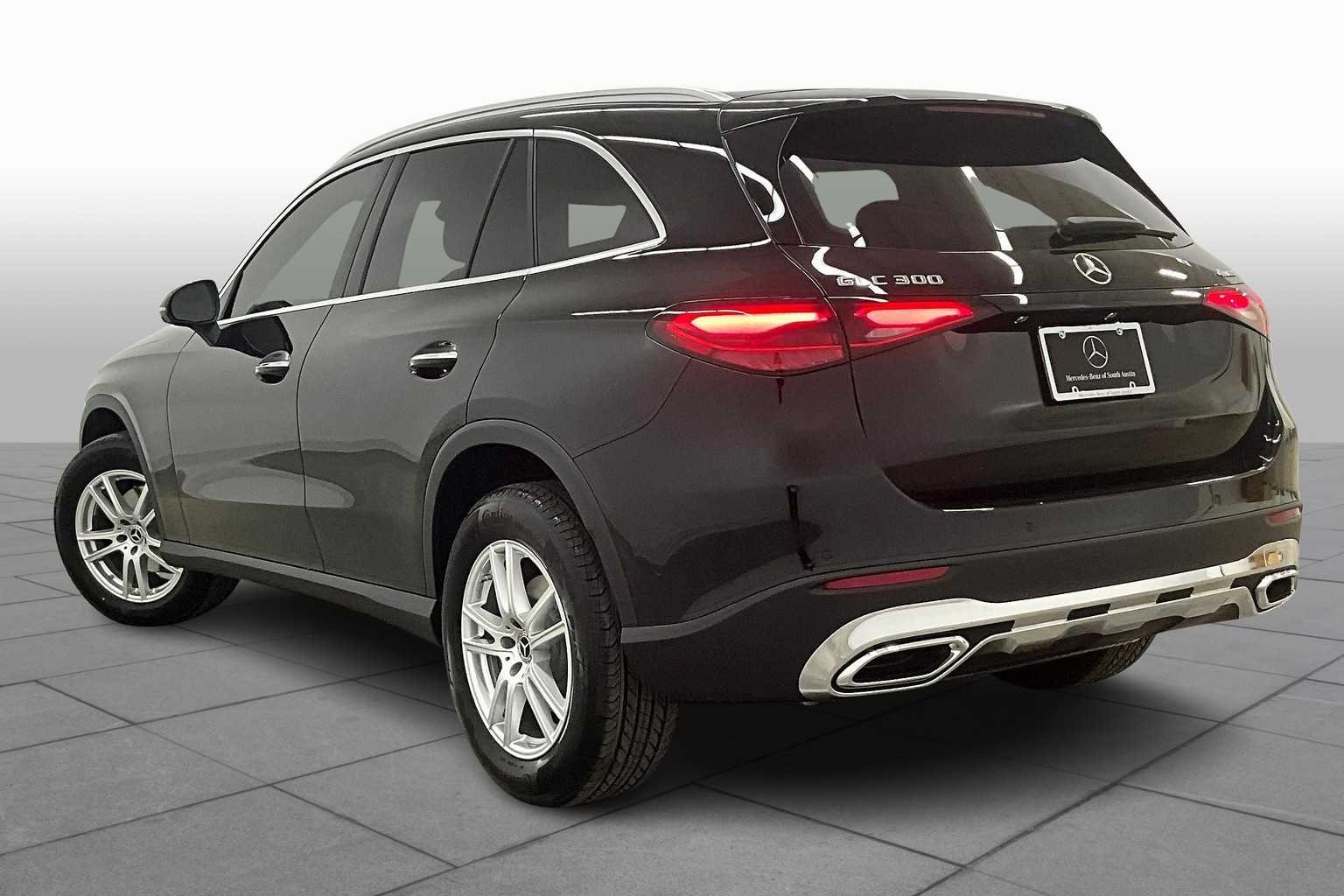 New 2026 Black Mercedes-Benz GLC 300 image 12