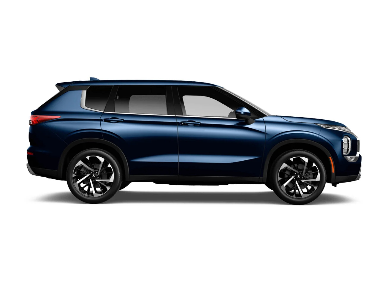 New 2026 Cosmic Blue Metallic Mitsubishi SE image 2
