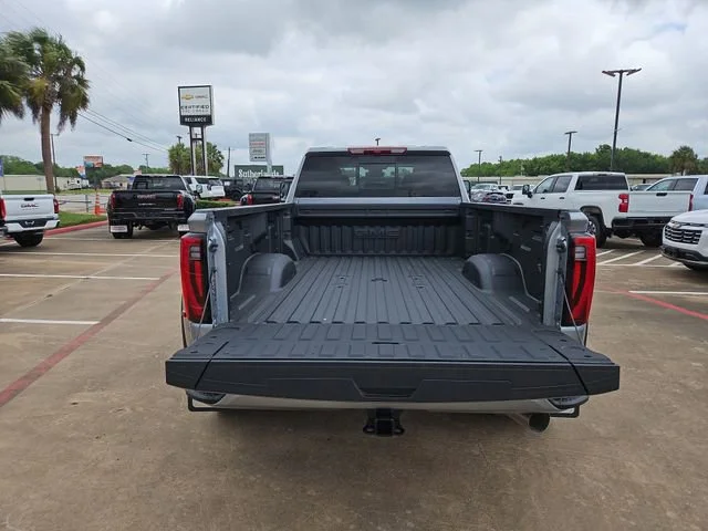 2026 GMC Sierra 3500HD Denali - Photo 8