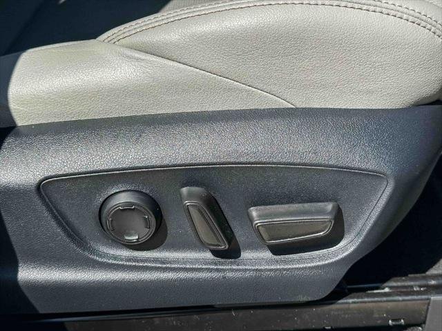 Certified Used 2024 WIND CHILL PEARL Toyota  image 25