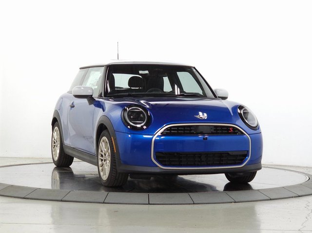 2025 MINI Cooper S Iconic