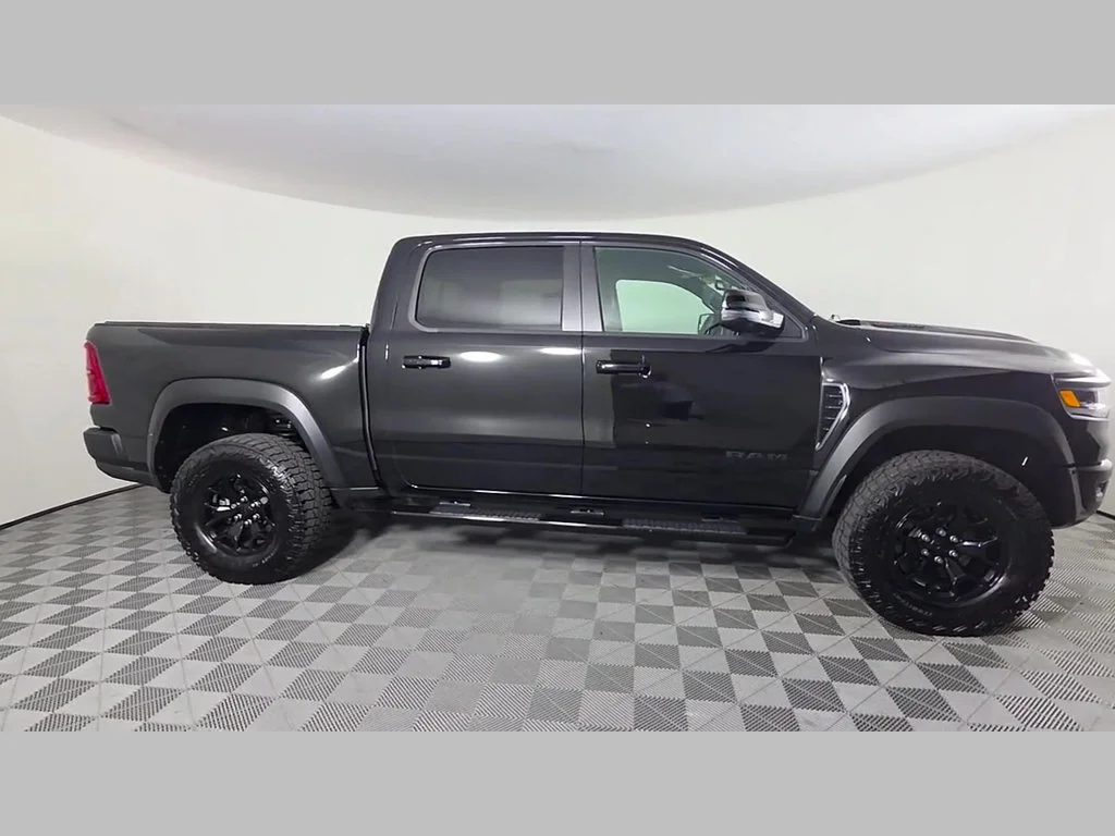 Used 2026 Diamond Black Crystal Pearlcoat Ram RHO image 37