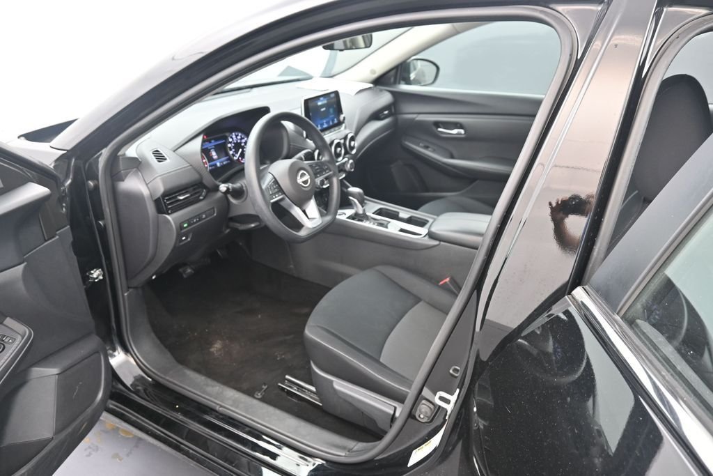 Used 2024 Super Black Nissan SV image 16