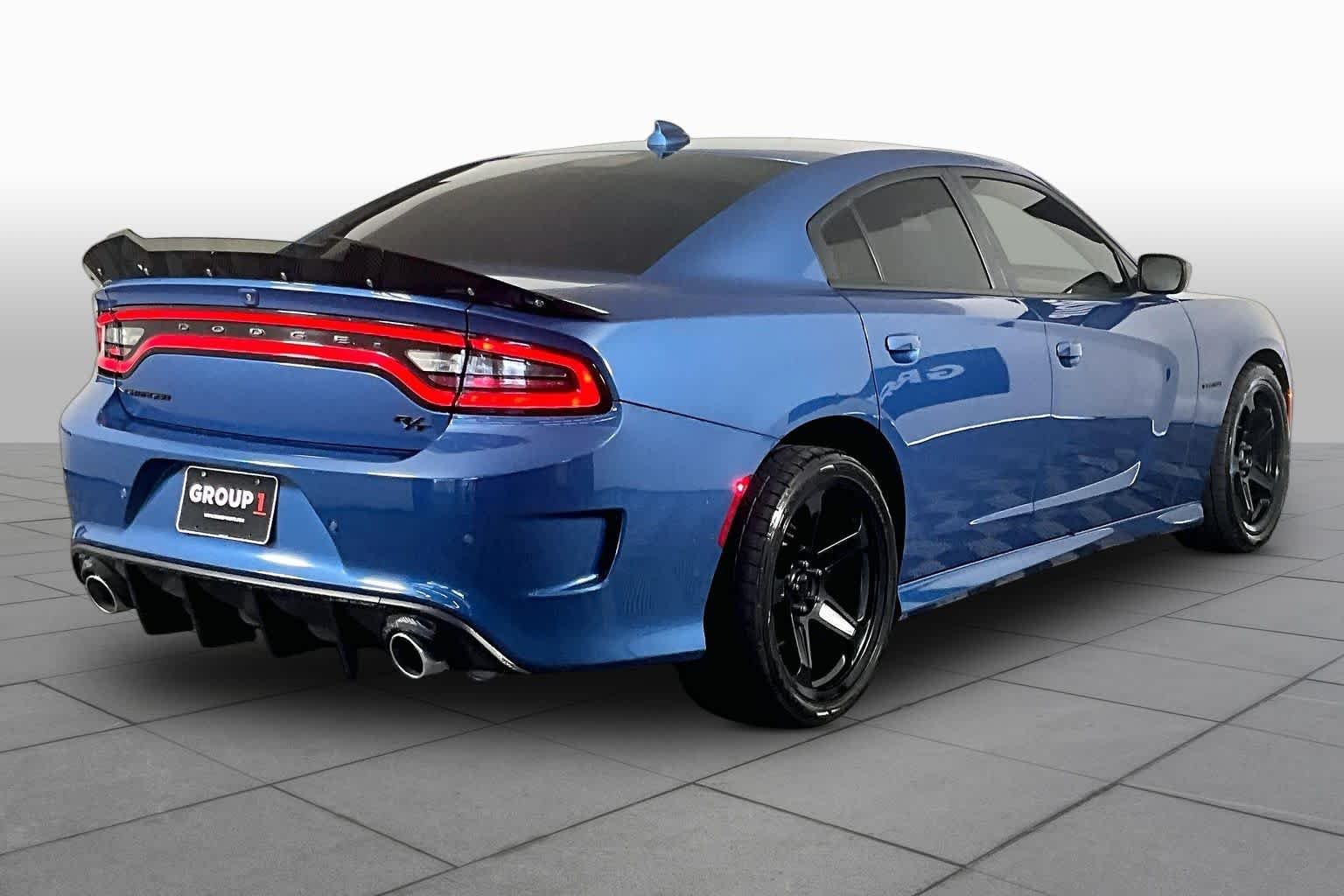 Used 2020 Frostbite Dodge R/T image 13