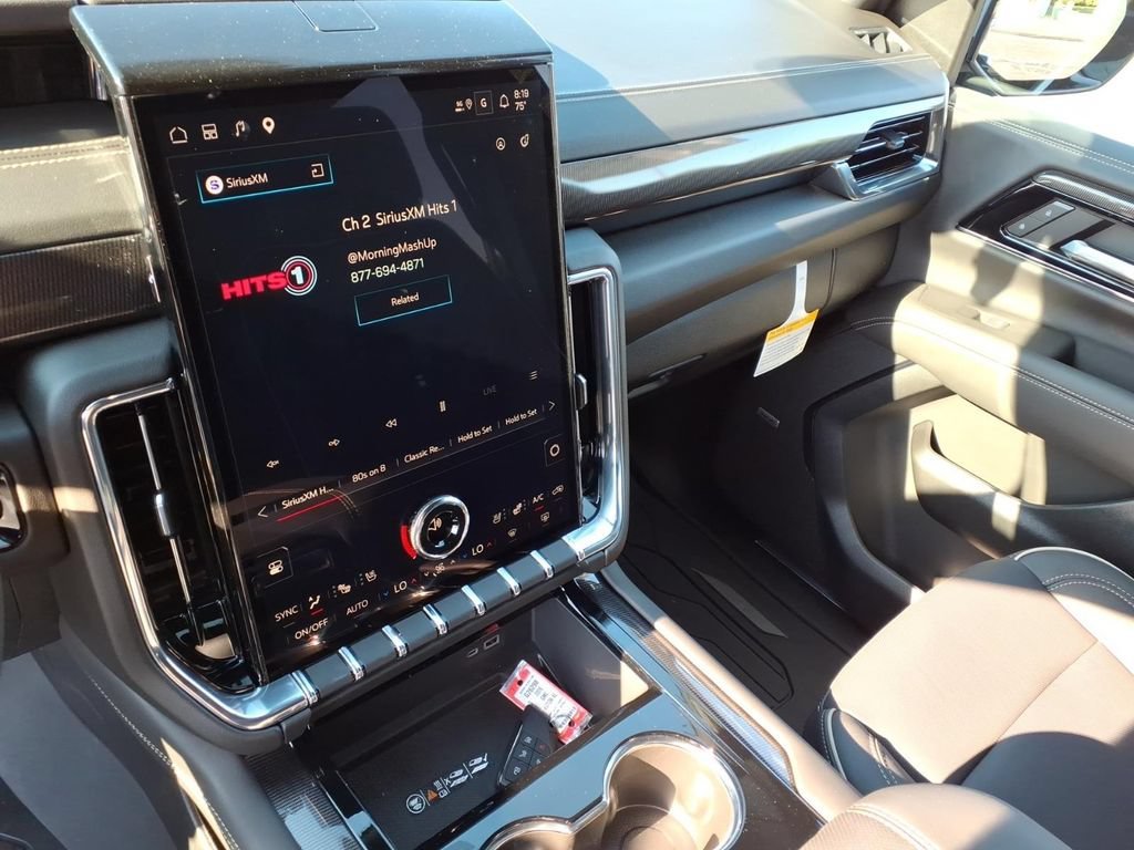 2026 GMC Yukon XL Elevation - Photo 11