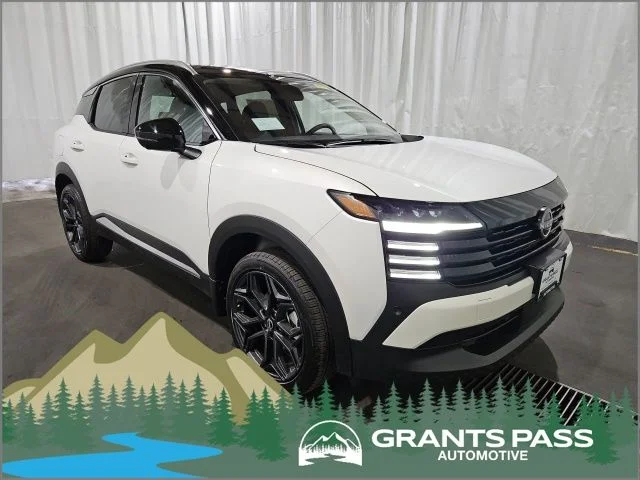 2026 Nissan Kicks 2.0 SR AWD's photo