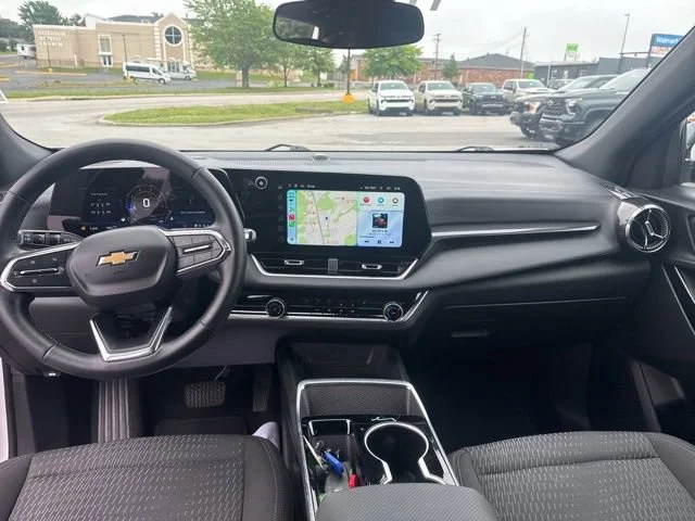 2025 Chevrolet Equinox LT - Photo 32