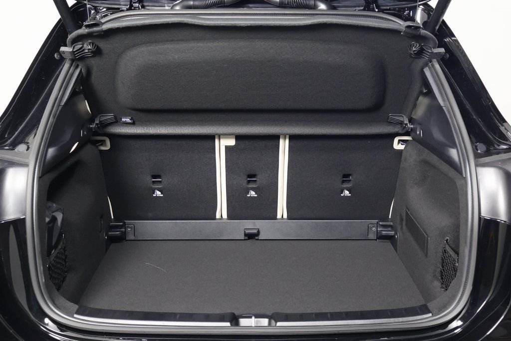 New 2026 Night Black Mercedes-Benz GLA 250 image 8