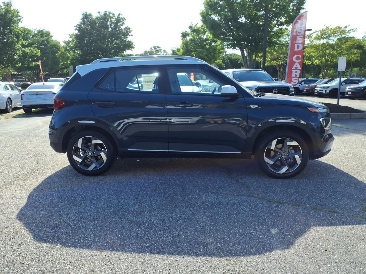 New 2026 Denim w/White Roof Hyundai SEL w/Two-Tone Roof image 5