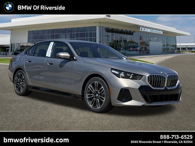 2026 BMW 5 Series 530i