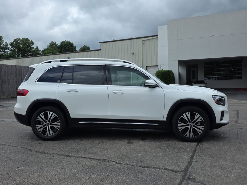 New 2026 White Mercedes-Benz GLB 250 image 6
