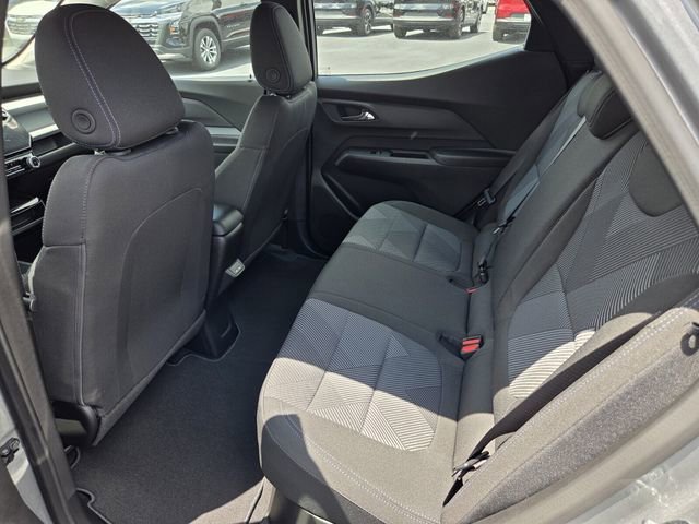 New 2027 Sterling Grey Metallic Chevrolet LT image 7