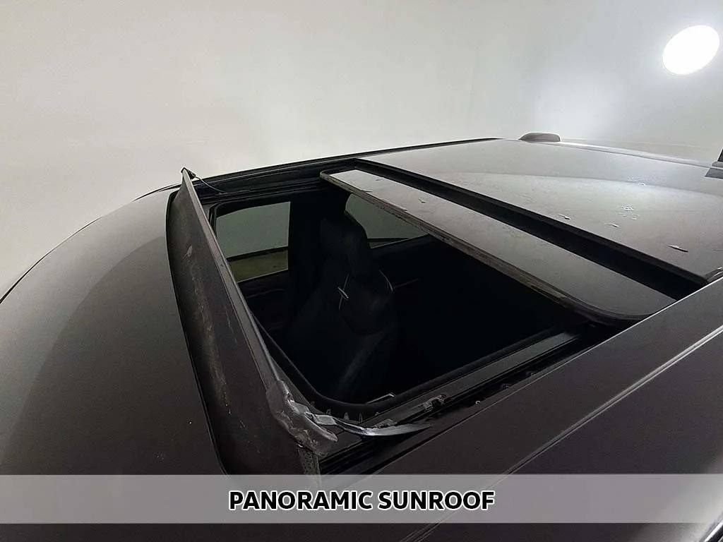 Used 2023 Agate Black Metallic Ford Platinum image 4