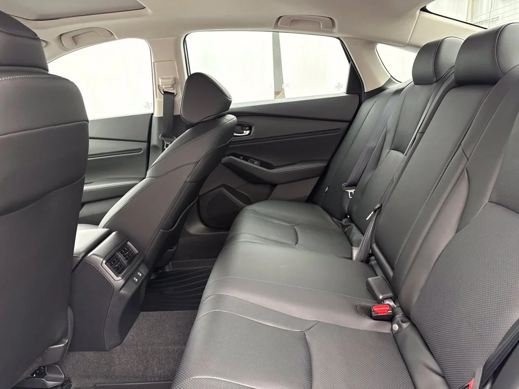New 2026 Urban Gray Pearl Honda Touring image 13