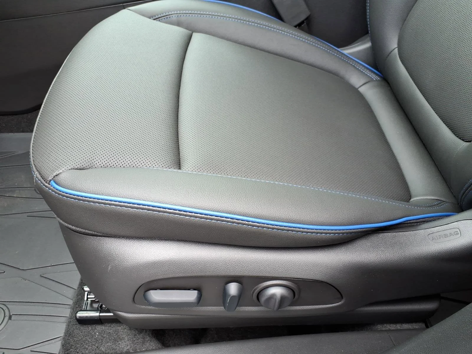 2026 Buick Encore GX Sport Touring - Photo 13