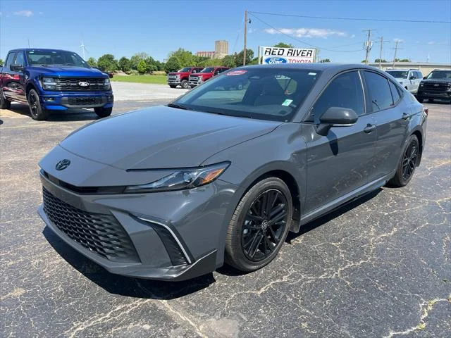 2025 Toyota CAMRY 