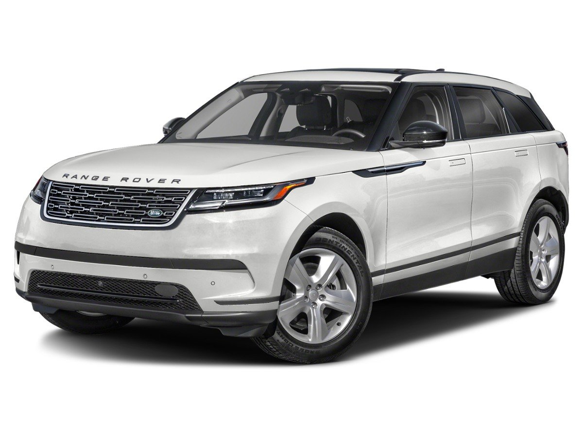 Used 2025 Black Land Rover Dynamic SE image 1