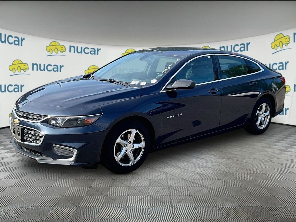 Used 2017 Blue Chevrolet LS image 3