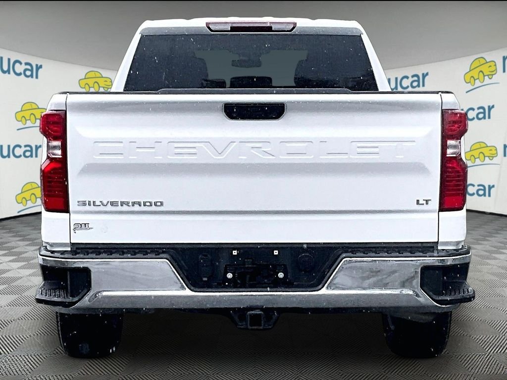 Used 2023 Summit White Chevrolet LT image 5