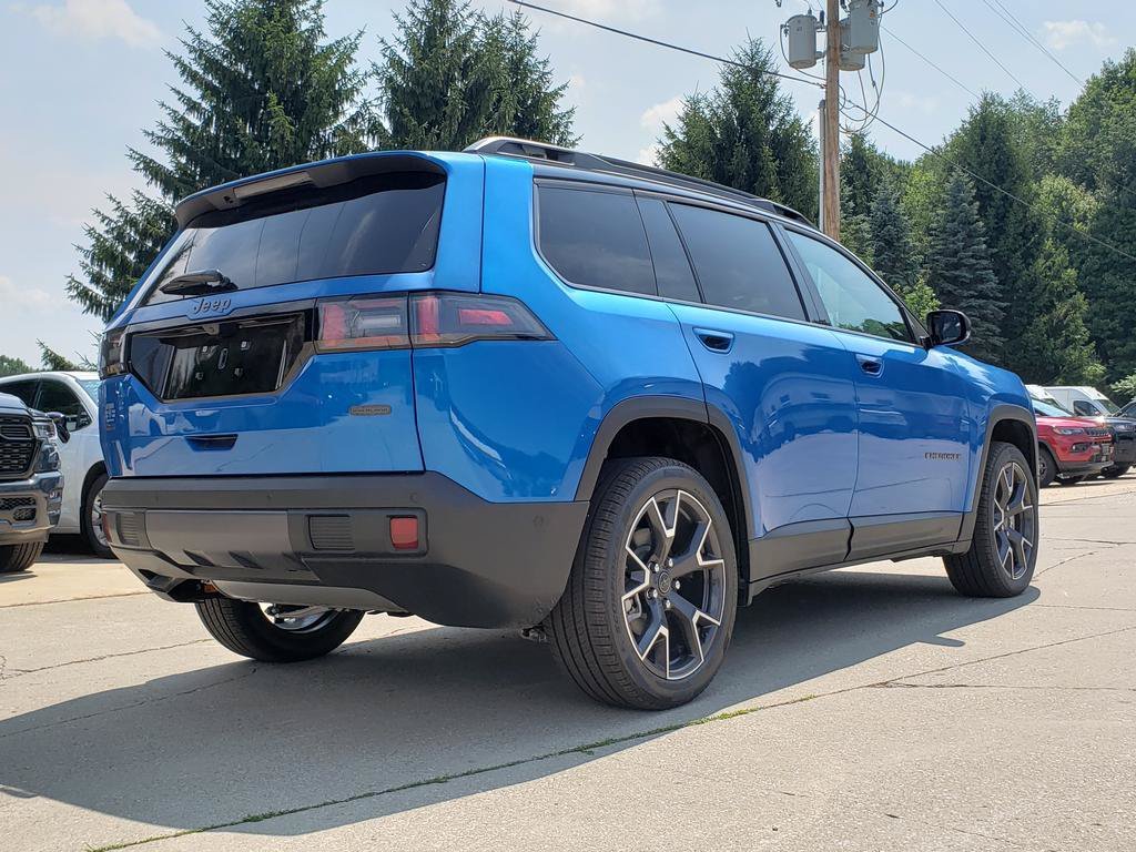 New 2026 Hydro Blue Pearl-Coat Exterior Paint Jeep Overland image 3