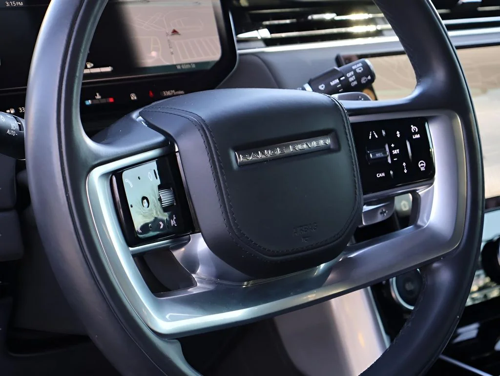 2023 Land Rover Range Rover SE - Photo 18