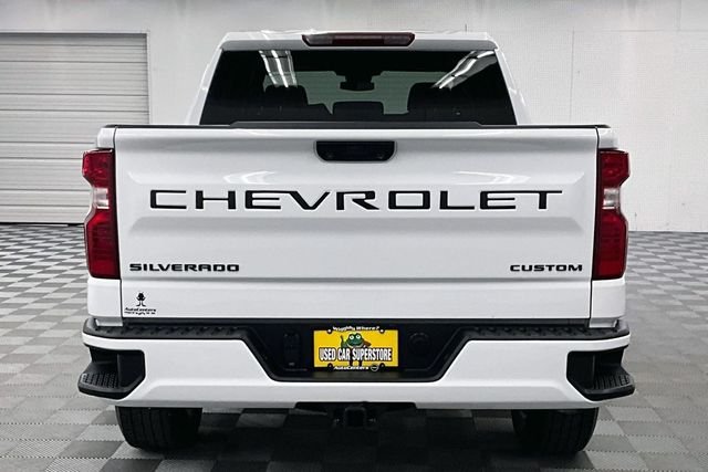 Used 2024 Summit White Chevrolet Custom image 5