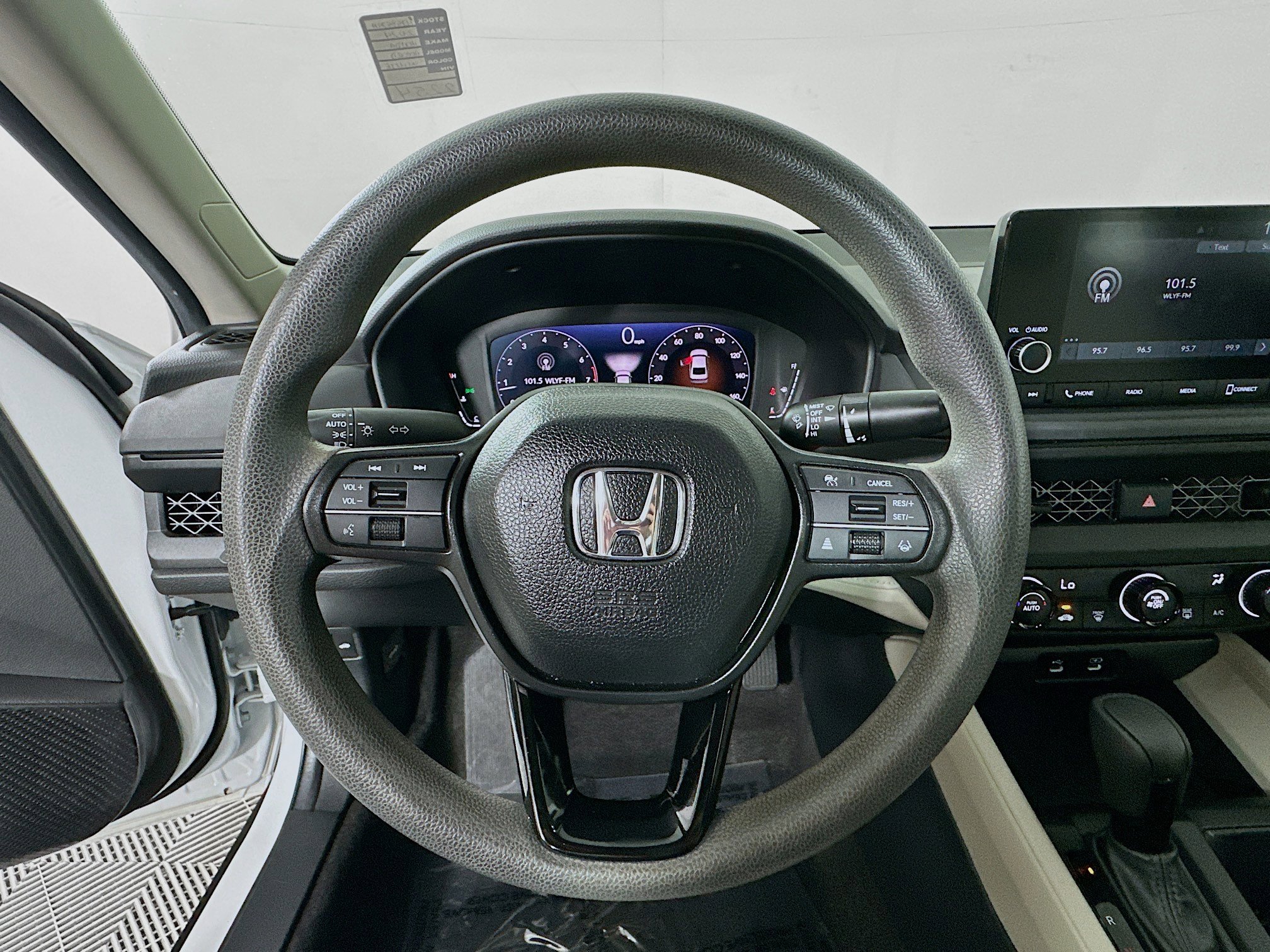 2024 Honda Accord LX - Photo 7