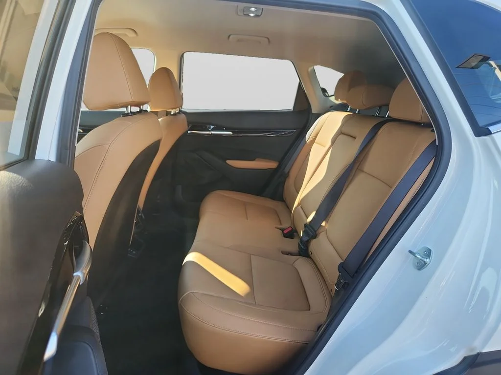 Used 2024 White Kia SX image 16